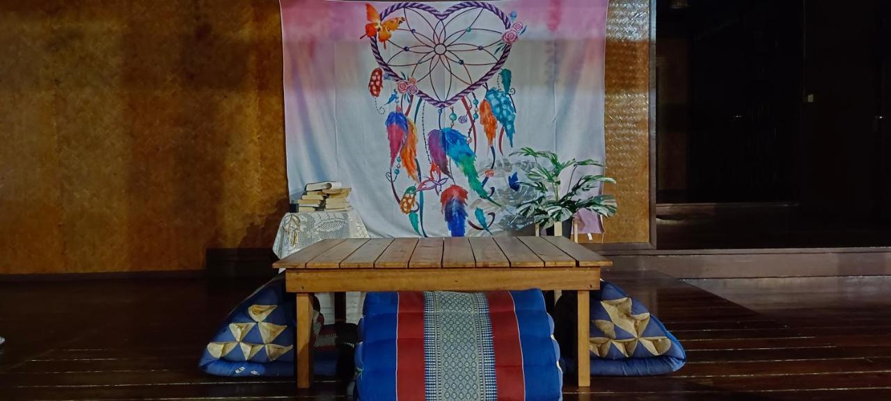 Ta Yai Homestay Ko Kut Екстер'єр фото