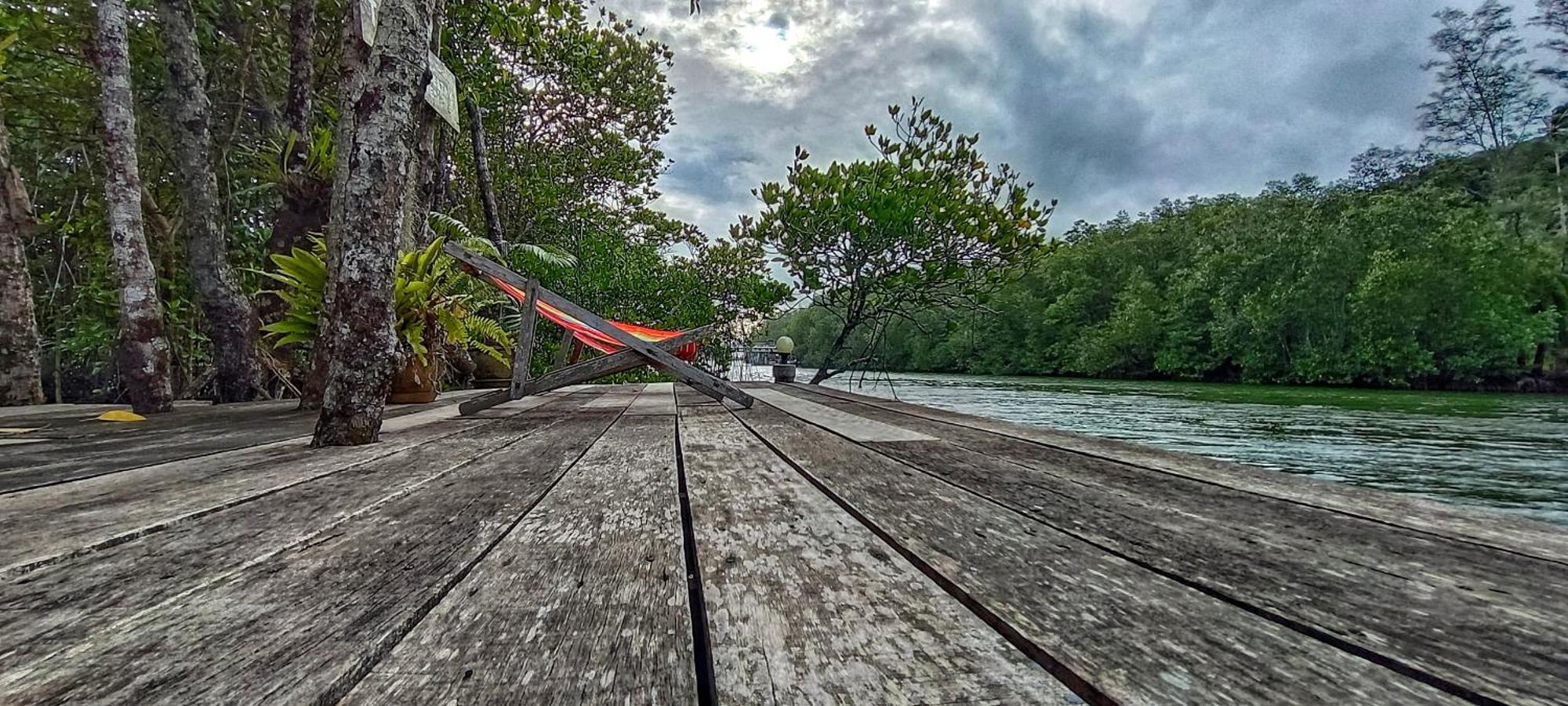 Ta Yai Homestay Ko Kut Екстер'єр фото
